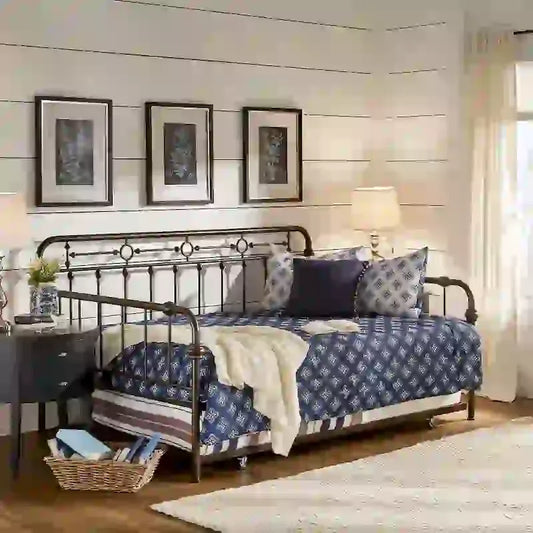 Full 83.5 Inch Modern Metal Bed LED